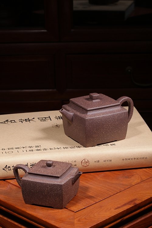 袁冬平紫砂壶 四海昇平 