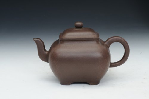 富雯伟紫砂壶 金玉四方 (1) 