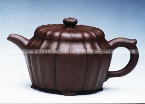 周新保紫砂壶 八瓣菊 