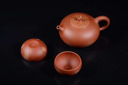 吕俊杰紫砂壶 硕果 