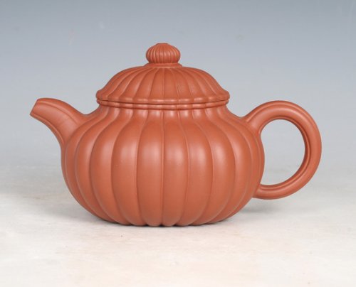 陈玉君紫砂壶 腰圆筋纹菊花壶 