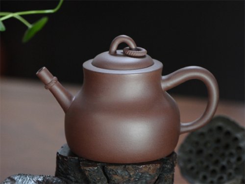 杨惠英紫砂壶 玉璧双环 