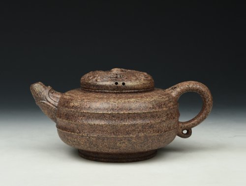 王兰芳紫砂壶 双龙戏珠 