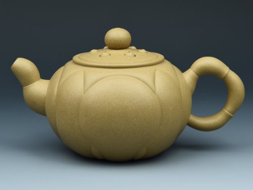 朱菊华紫砂壶 莲子 