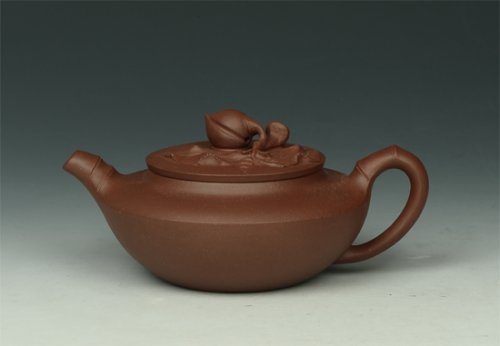 陈跃飞紫砂壶 汉扁寿桃 