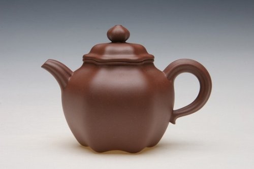 卢伟强紫砂壶 筋纹莲子 