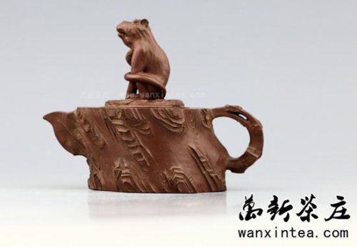 邵新和紫砂壶 =(早期)高工邵新和制做雕刻=[金猴望月壶] 证书齐全 