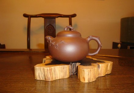 汪晖紫砂壶 春意 