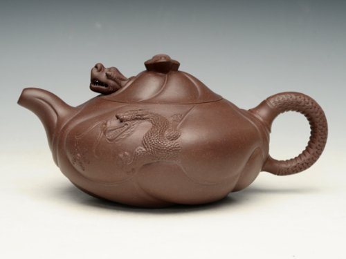 王香勤紫砂壶 鱼化龙 