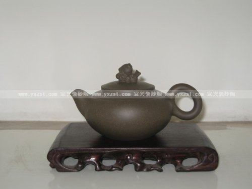 诸葛逸仙紫砂壶 鱼跃 