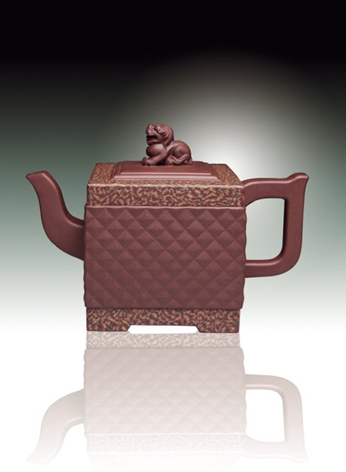 孔小明紫砂壶 钻狮壶 