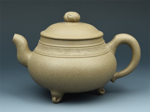 朱菊华紫砂壶 三脚汉壶 