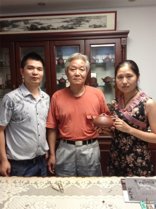 曾建丁紫砂壶 与汤明皋老师在一起 