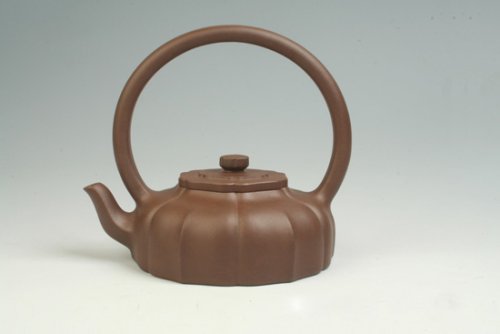 周伟伟紫砂壶 玉兰提梁（封面） 