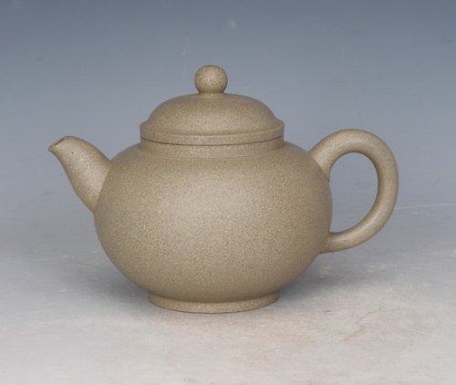 庄建伟紫砂壶 圆珠  2000元 