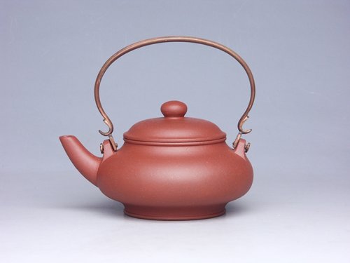 程曙紫砂壶 龙印提梁 