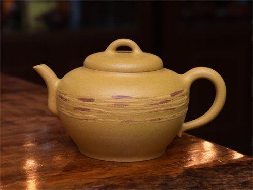 杨建刚紫砂壶 黄金如意12000元 