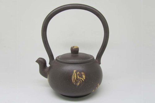 鲁文琴紫砂壶 绞泥提梁 