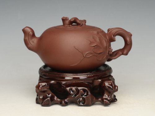 张佩紫砂壶 松鼠葡萄  容量：300cc 