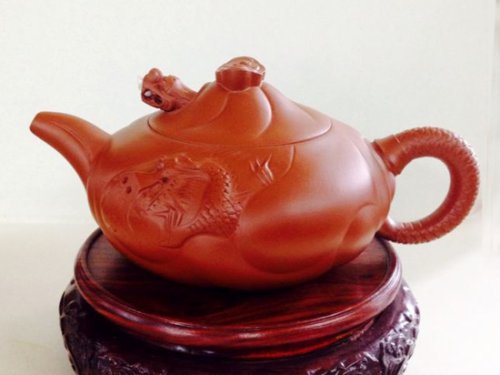 王兰芳紫砂壶 鱼化龙 