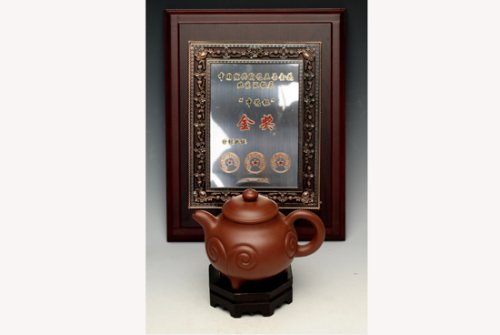 张秀娣紫砂壶 三羊开泰 