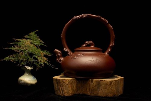 顾建凤紫砂壶 坦然提梁 