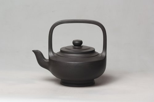 周云龙紫砂壶 君伟提梁 