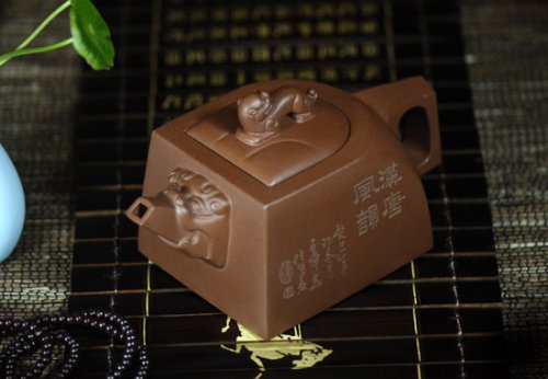 周建伟紫砂壶 伏虎 