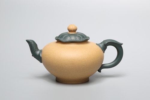 蒋泉芳紫砂壶 荷美 