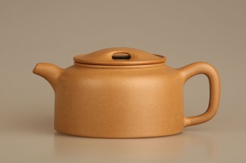 戴耀忠紫砂壶 牛盖莲子 