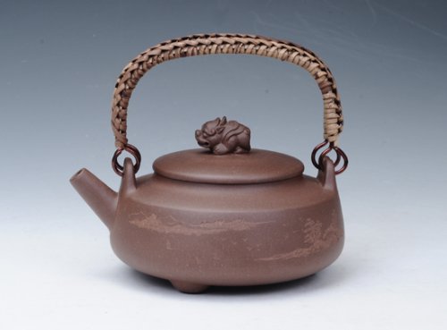 吴春锋紫砂壶 扁月提梁 