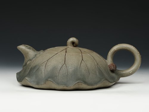 吕伟紫砂壶 大荷叶 