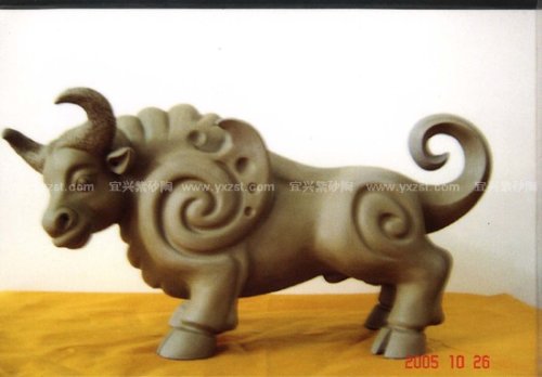 陈晔紫砂壶 金牛 