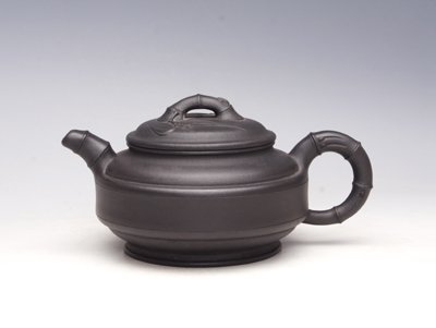 杨春根紫砂壶 双线竹鼓 