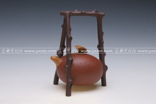 储彩琴紫砂壶 破茧化蝶 