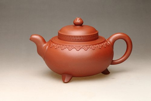 许亚均紫砂壶 云肩三足 