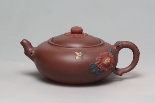 鲁新华紫砂壶 彩蝶牡丹壶 