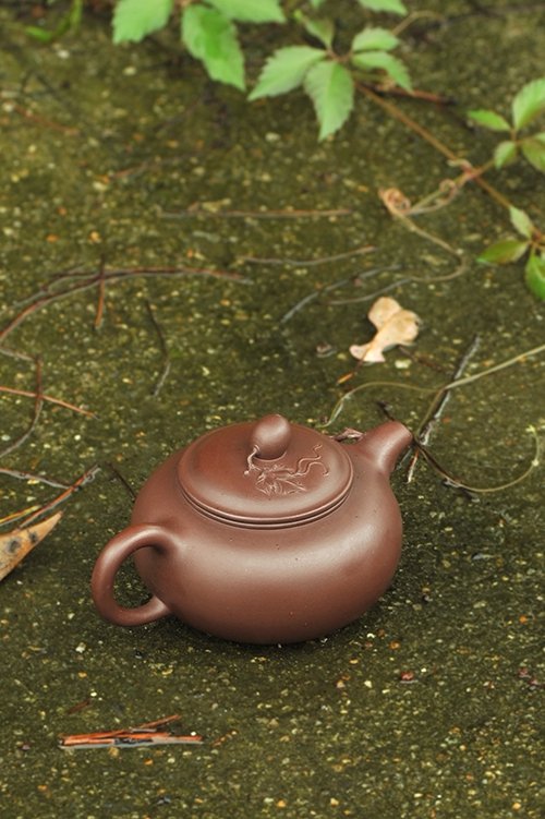 范永叶紫砂壶 硕果-场景照 